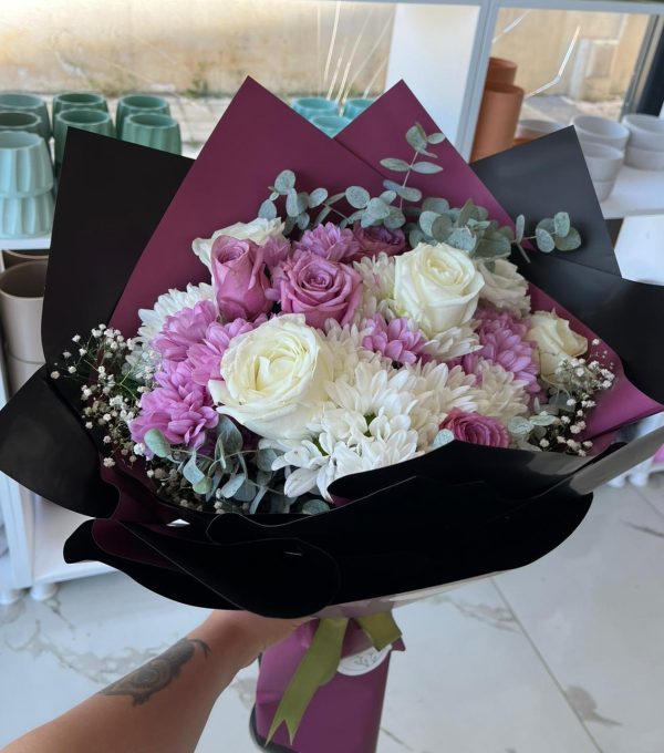 Beyaz Papatya, Pembe Papatya, Beyaz Gül, Lila Gül Buketi